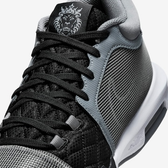 Imagem da oferta Tênis  LeBron Witness 8 Masculino