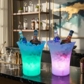 Imagem da oferta Balde Térmico Para Bebidas com LED e Caixa de Som Bluetooth 6,5L Festa Branco