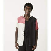 Imagem da oferta Camisa em Viscose com Recortes Color Block