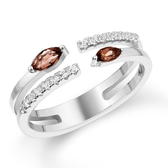 Imagem da oferta Anel Glee em Prata 925 com Quartzo Fumê e Topázios Incolores