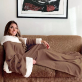 Imagem da oferta Cobertor Com Mangas Com Sherpa Aconchego - Casa Dona