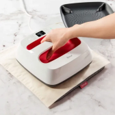 Imagem da oferta Prensa Térmica Cricut EasyPress 2 127V 22,5cm Vermelho - 2005432