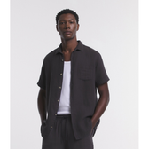Imagem da oferta Camisa Regular com Bolso Frontal e Textura Enrugada Tam P
