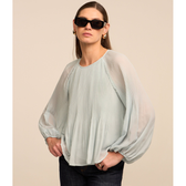 Imagem da oferta Blusa em Crepe com Textura Plissada