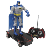 Imagem da oferta Brinquedo Batman Skatista Noturno Controle Remoto - 7 Funções