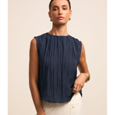 Imagem da oferta Blusa Sem Manga Acetinada com Textura Decote Redondo