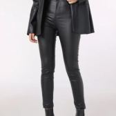 Imagem da oferta Calça Sawary Skinny Resinada em PU Preta