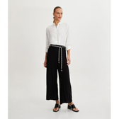 Imagem da oferta Calça Pantacourt em Viscose com Cinto Corda