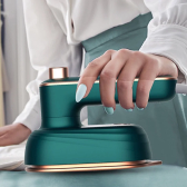 Imagem da oferta Mini Ferro De Passar Roupas A Vapor Para Viagem | Elétrico Portátil Pequeno/Casa -Bivolt