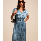 Imagem da oferta Vestido Midi em Jacquard com Transpasse Frontal e Cinto
