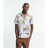 Imagem da oferta Camisa Regular em Tricoline com Estampa de Folhagem Tam P
