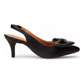 Imagem da oferta Sapato Scarpin Feminino Slingback Com Laço Preto Vizzano