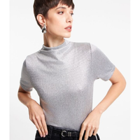 Imagem da oferta Blusa com Gola Alta e Superfície Metalizada