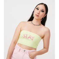 Imagem da oferta Blusa Cropped Tomara que Caia e Lettering Slay