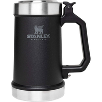 Imagem da oferta Caneca térmica Stanley Classic Beer Stein com abridor de garrafas 709 ml Foundry Black