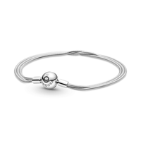 Imagem da oferta Bracelete de Prata Multi Fios e Fecho Redondo - Pandora Joias | Charms Braceletes Anéis | Site Oficial