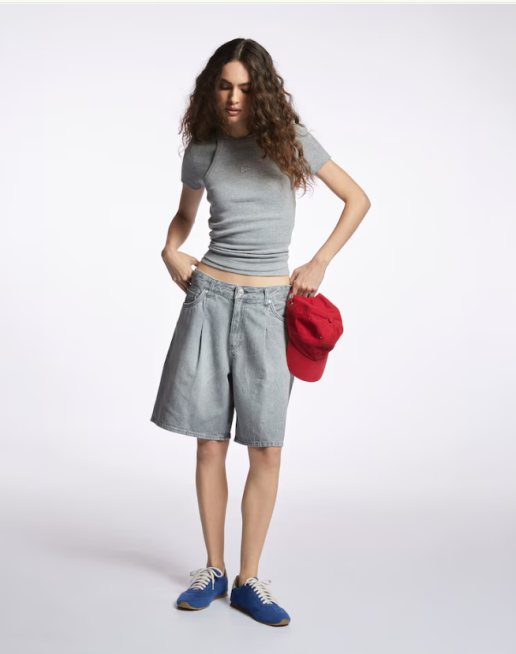 Jorts Pool Jeans feminino estonado - Cinza
