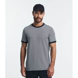 Imagem da oferta Camiseta Regular com Textura Listrada e Gola Contrastante - Masculina Tam P