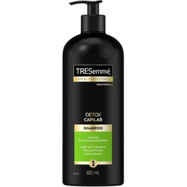 Imagem da oferta TRESemmé Detox Capilar Shampoo 650 ML